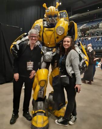 This image has an empty alt attribute; its file name is rich-and-dan-transformer-cropped-oaklea-websize.jpg